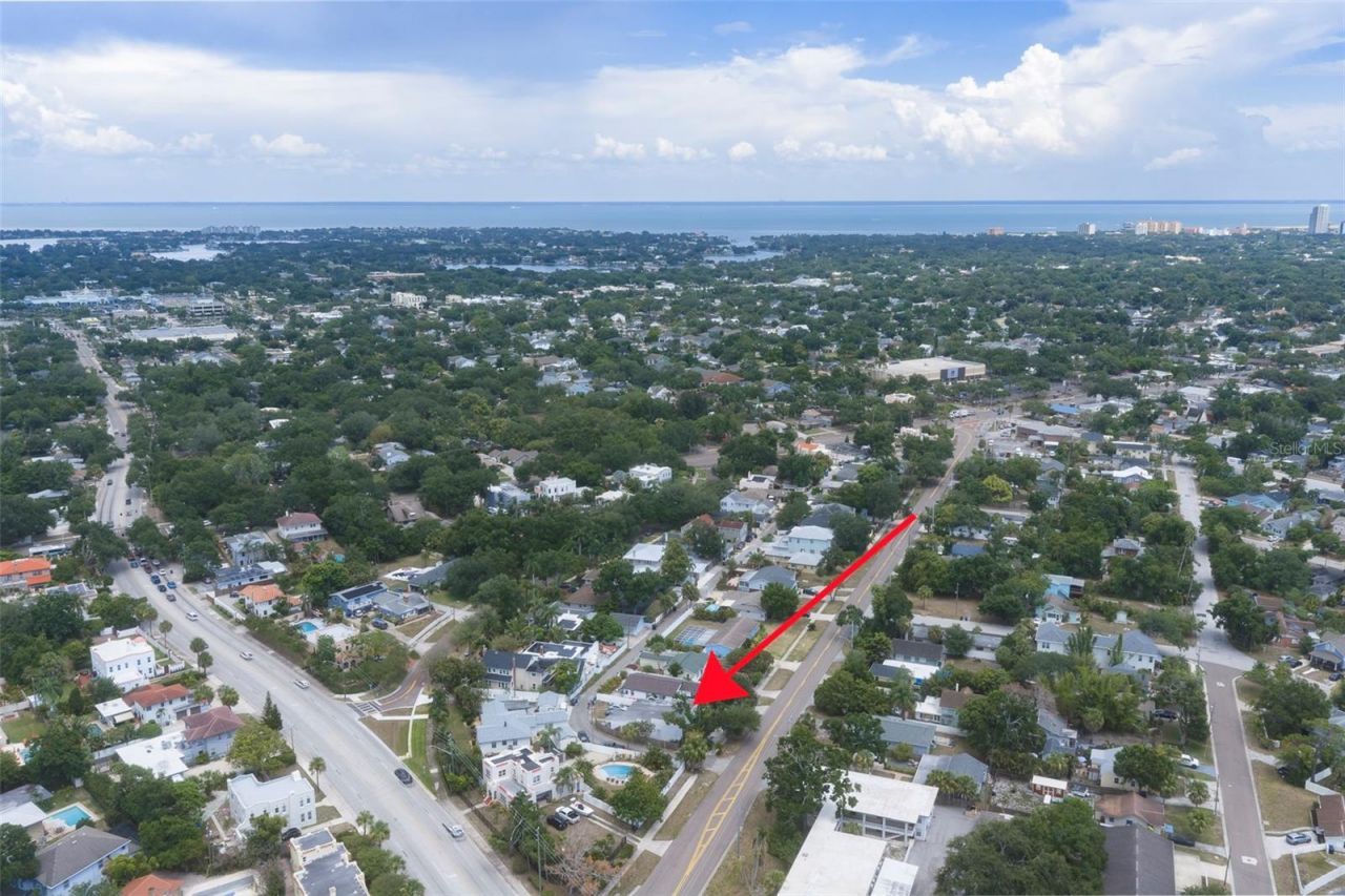 3651 Haines Road N, Saint Petersburg, FL 33704 Photo