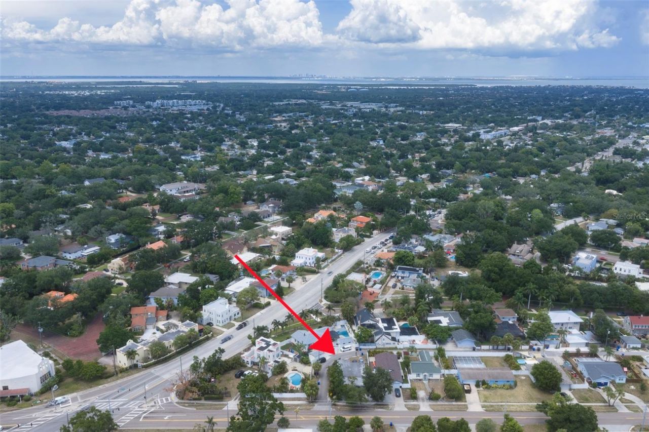 3651 Haines Road N, Saint Petersburg, FL 33704 Photo