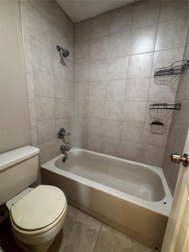 1627 Long Ridge Court, Unit 270, Orlando, FL 32807 Photo