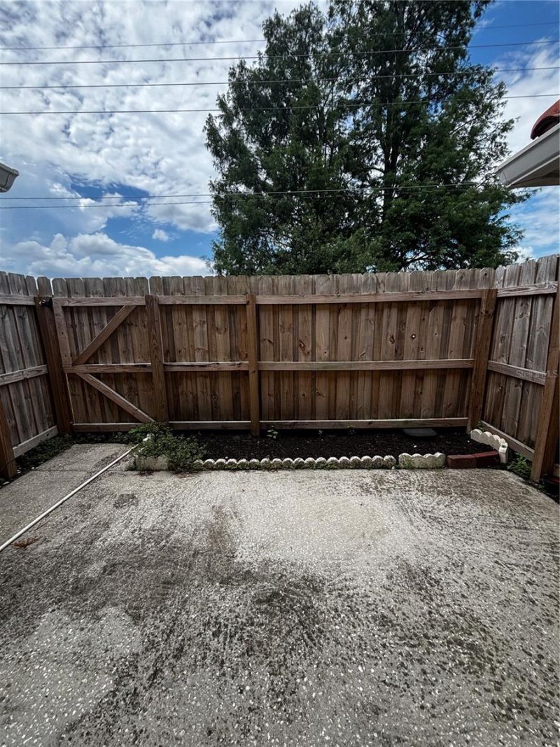 1627 Long Ridge Court, Unit 270, Orlando, FL 32807 Photo
