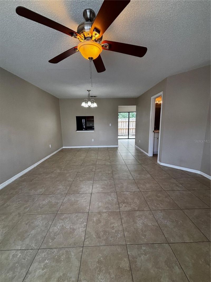 1627 Long Ridge Court, Unit 270, Orlando, FL 32807 Photo