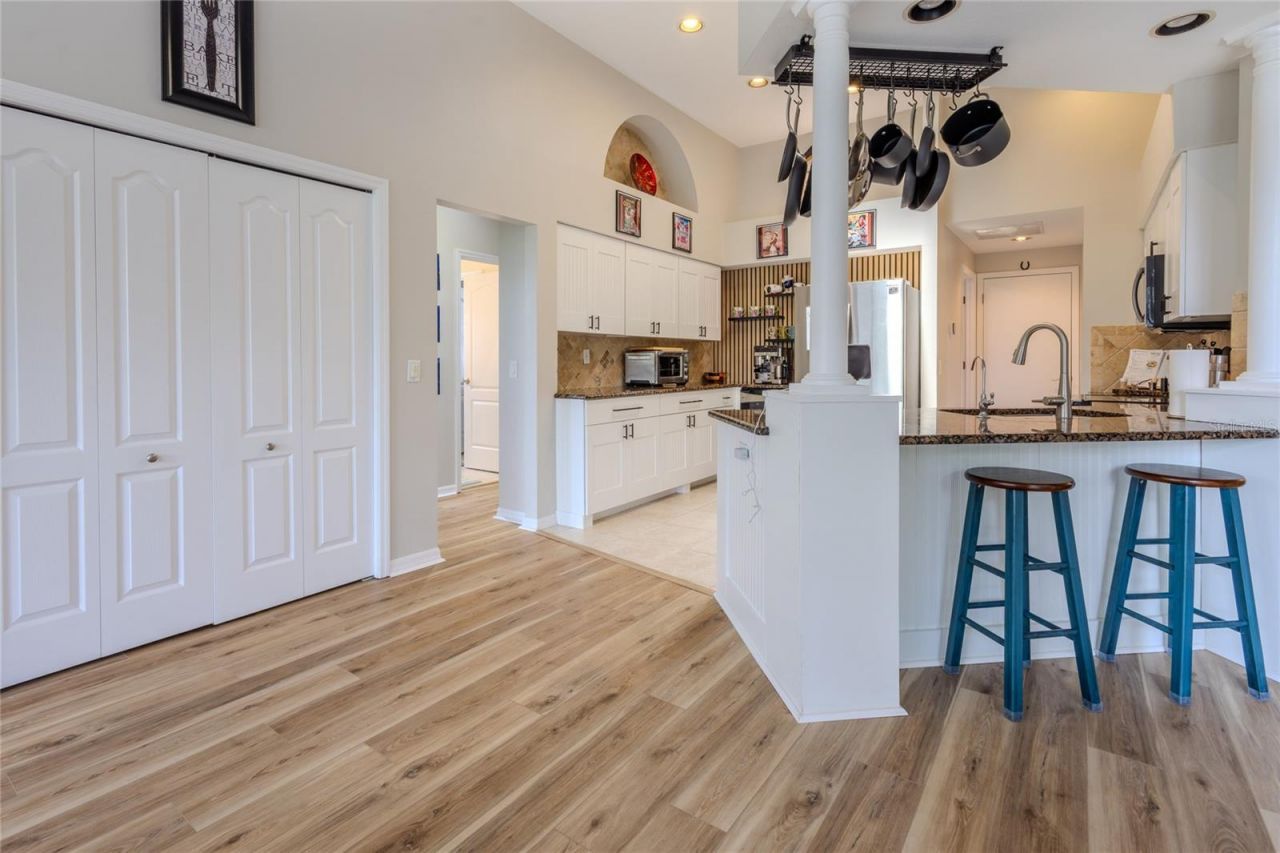 4092 Hearthstone Drive, Sarasota, FL 34238 Photo