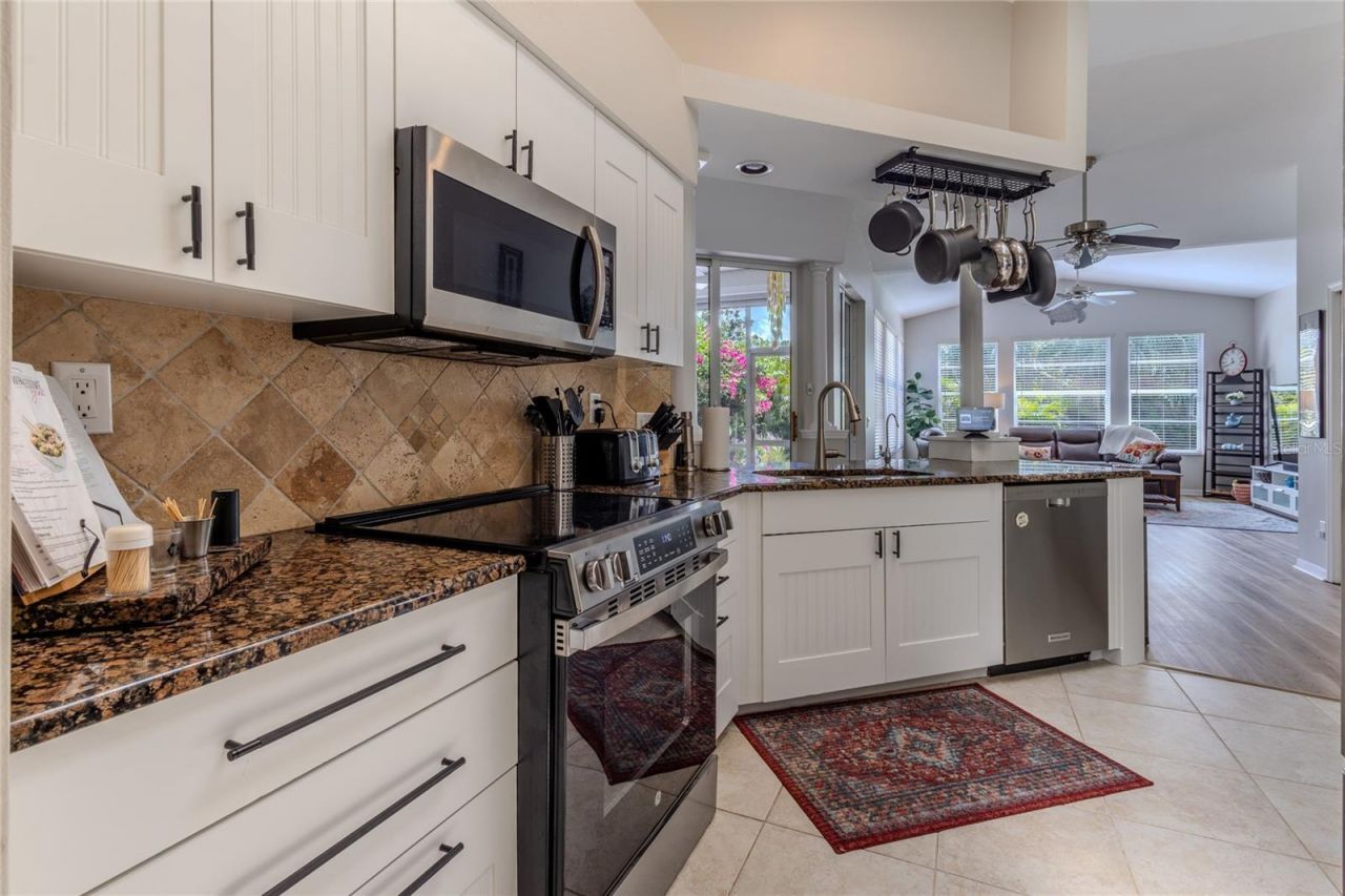 4092 Hearthstone Drive, Sarasota, FL 34238 Photo