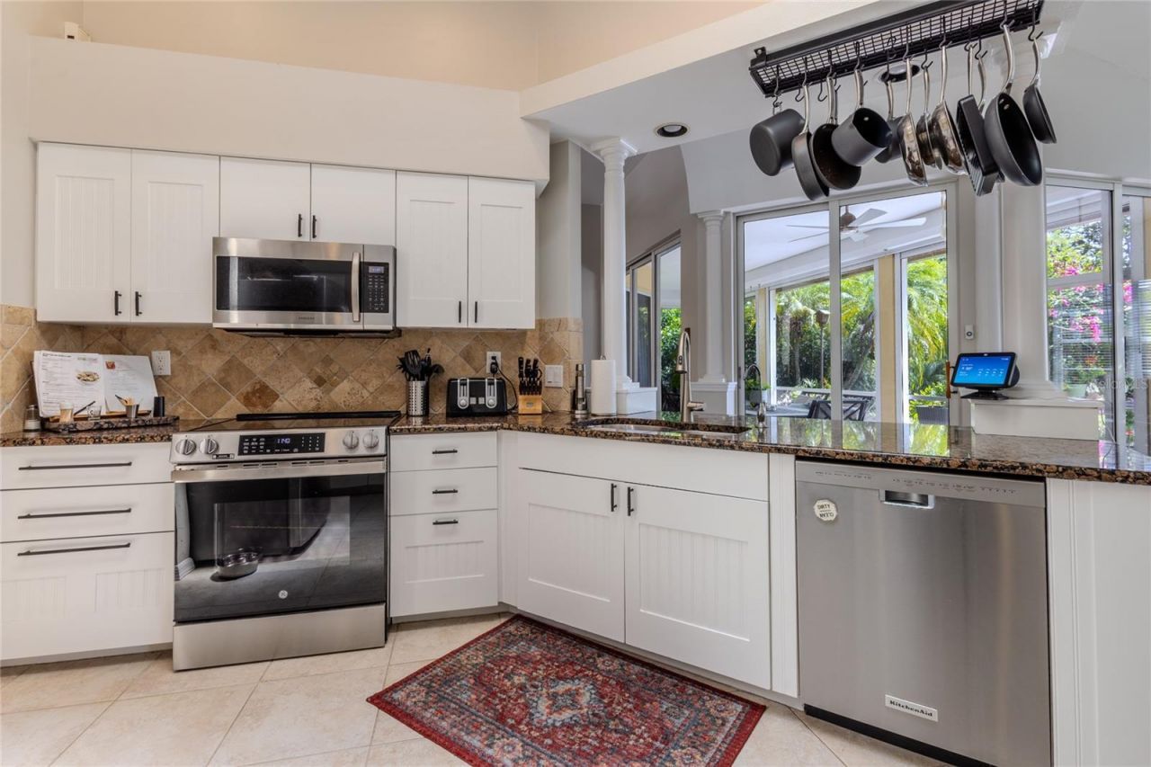 4092 Hearthstone Drive, Sarasota, FL 34238 Photo