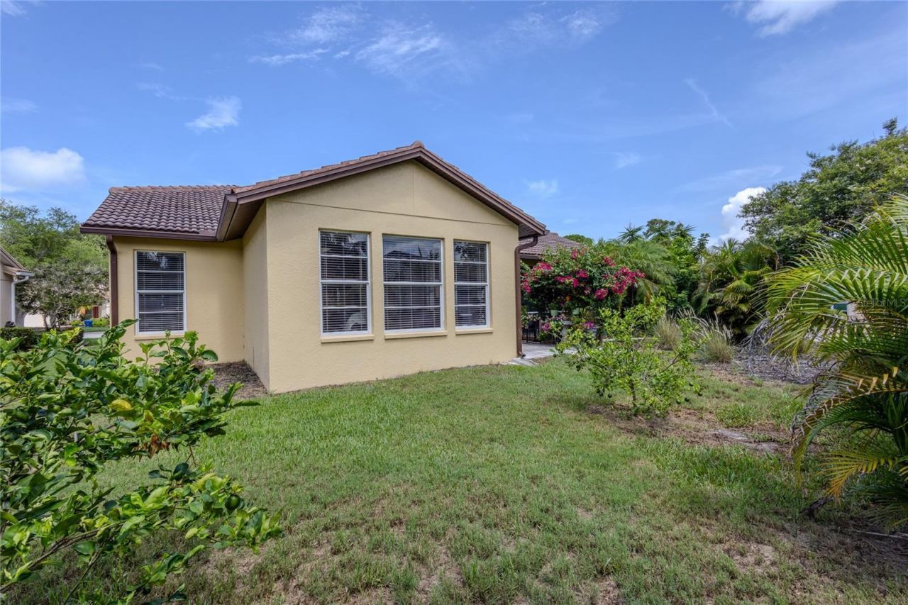 4092 Hearthstone Drive, Sarasota, FL 34238 Photo