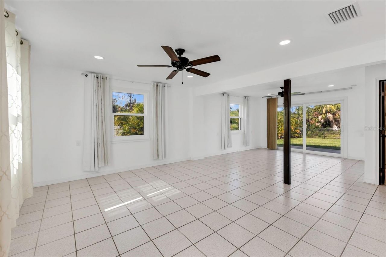3129 Banyan Way , Punta Gorda, FL 33950 Photo