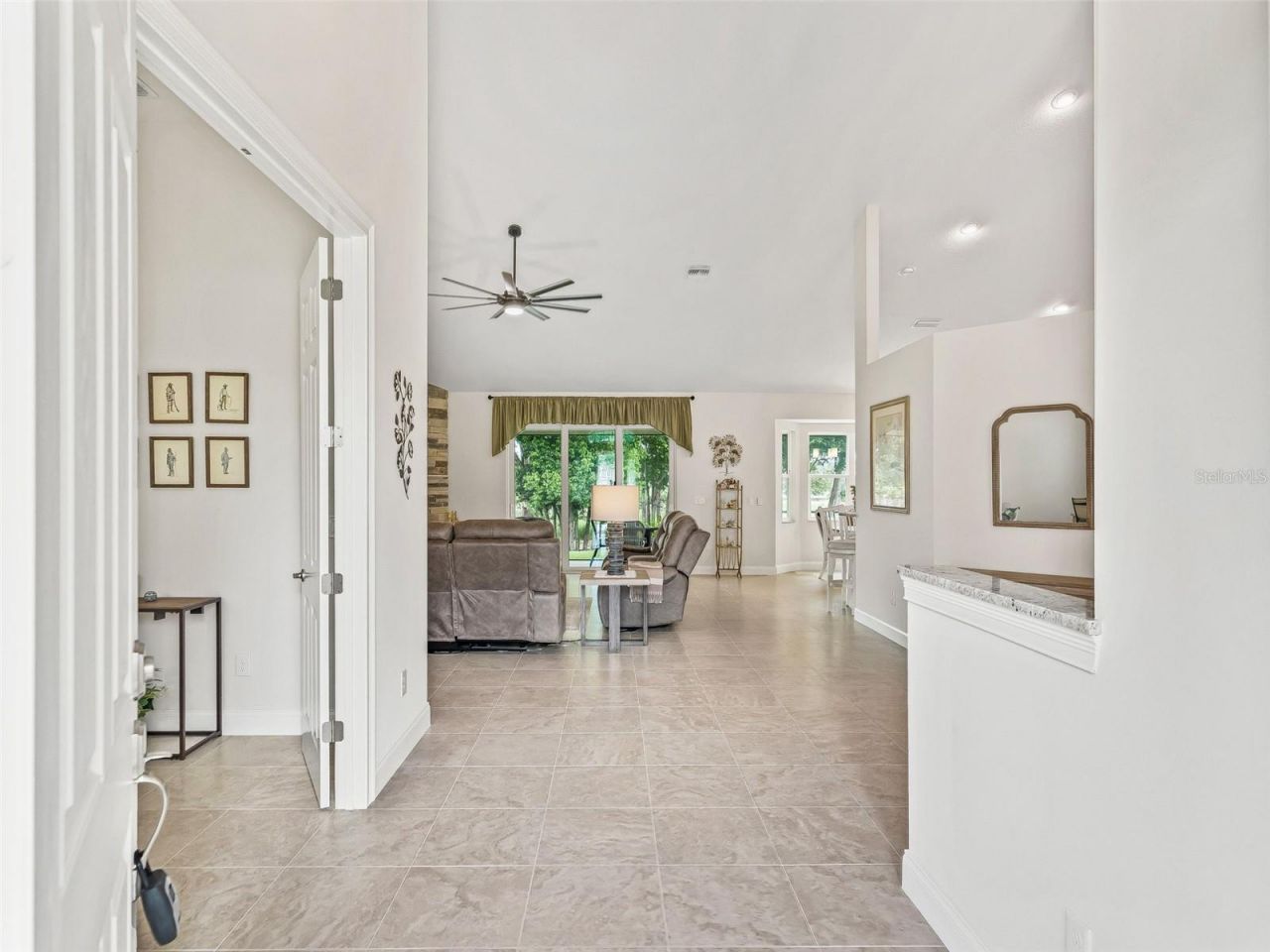 3828 Oak Pointe Drive, Lady Lake, FL 32159 Photo