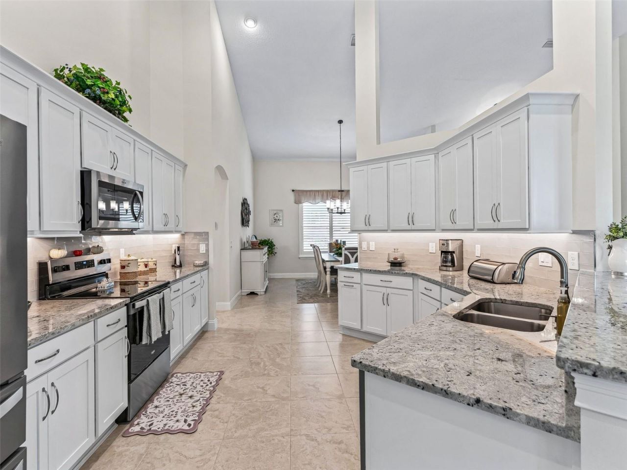 3828 Oak Pointe Drive, Lady Lake, FL 32159 Photo