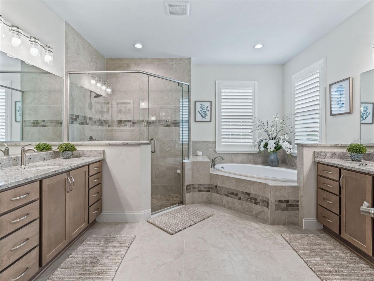 3828 Oak Pointe Drive, Lady Lake, FL 32159 Photo