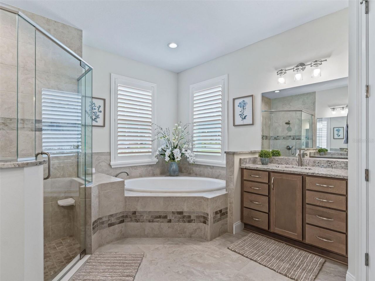 3828 Oak Pointe Drive, Lady Lake, FL 32159 Photo