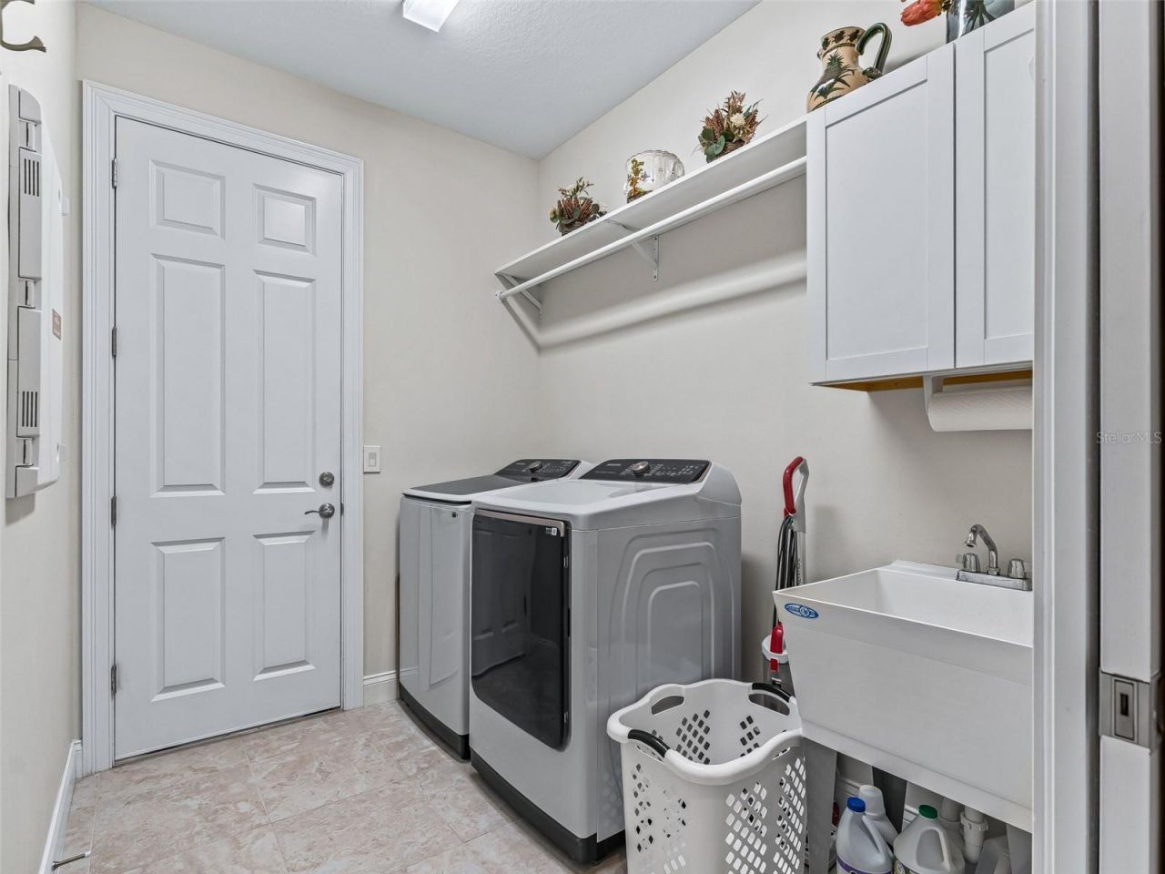 3828 Oak Pointe Drive, Lady Lake, FL 32159 Photo