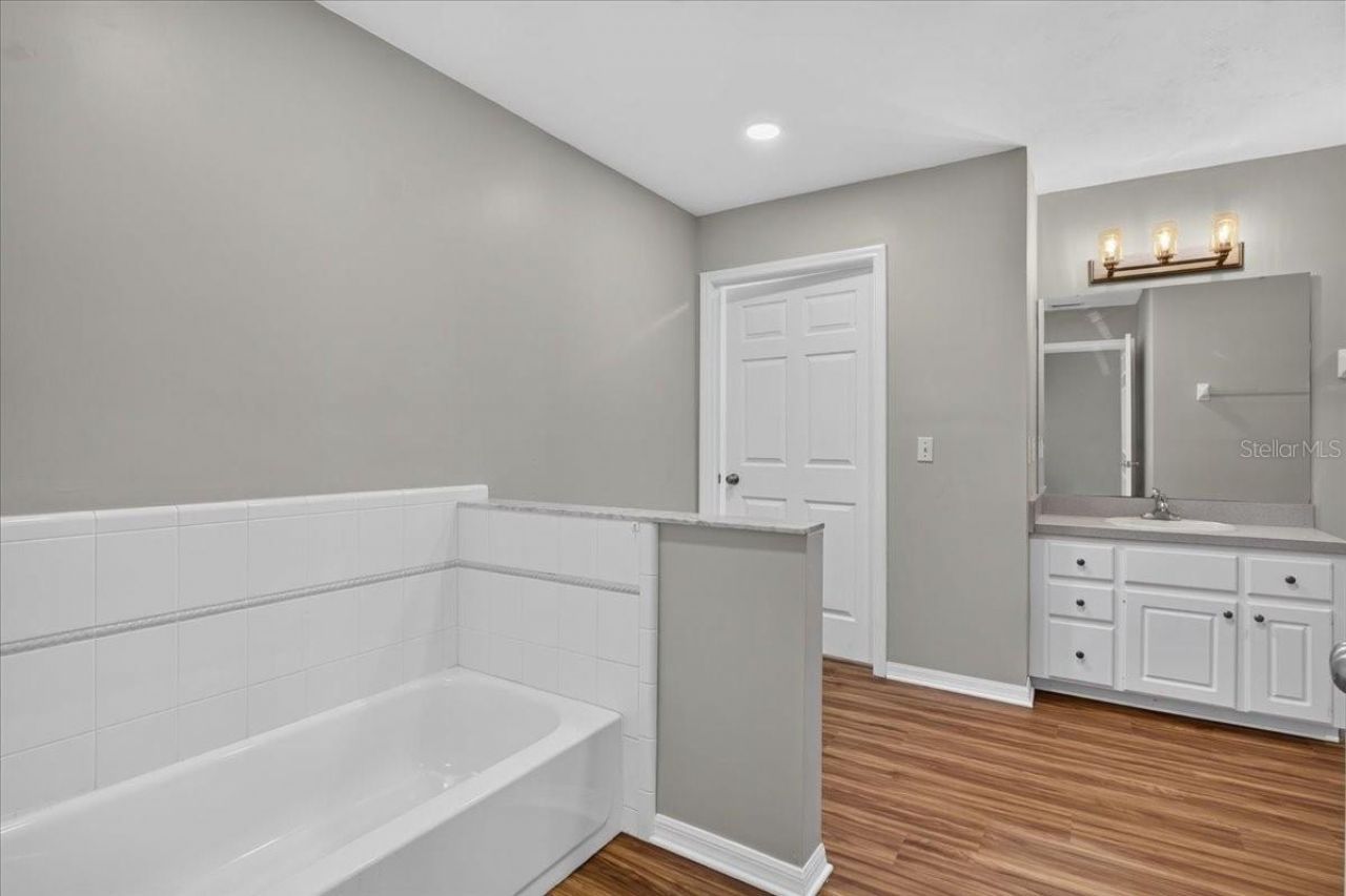 25419 NW 105th Place, High Springs, FL 32643 Photo