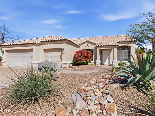 4442 E GRAYTHORN Street, Phoenix, AZ 85044