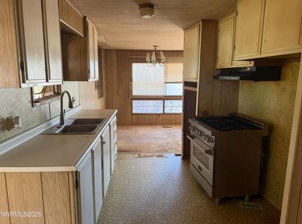 185 Kennedy Drive, Reno, NV 89506 Photo