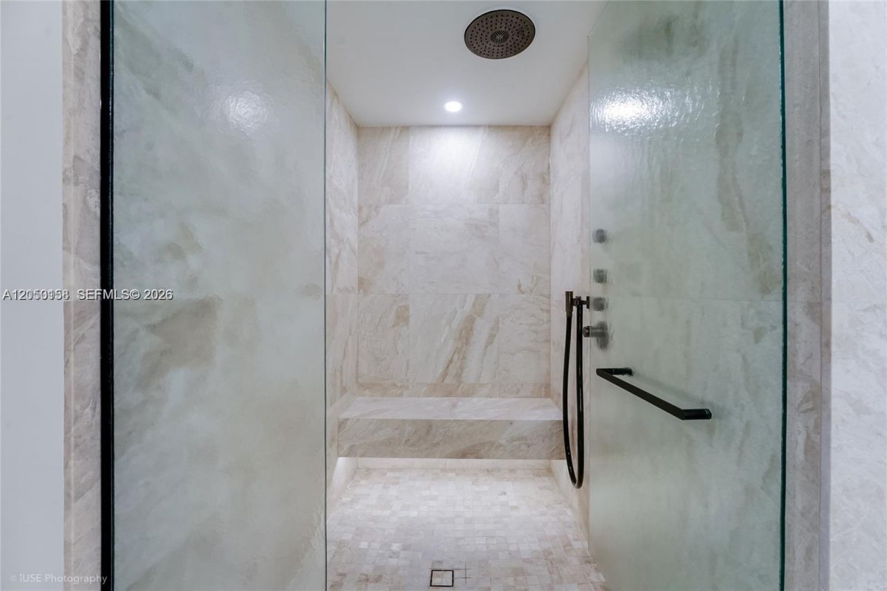 1176 97th St, Unit 406, Bay Harbor Islands, FL 33154 Photo