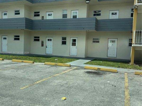 13215 NE 6th Ave , Unit 106, North Miami, FL 33161