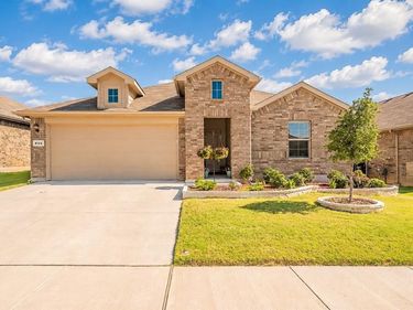 860 Round Robin Lane, Fort Worth, TX 76131