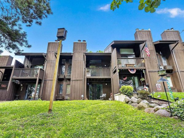 6 Elm Trail, Wisconsin Dells, WI 53965