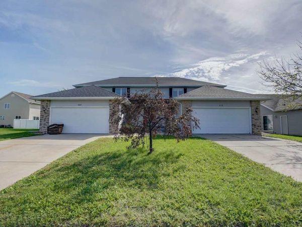 608-612 Burr Oak Avenue, Oregon, WI 53575
