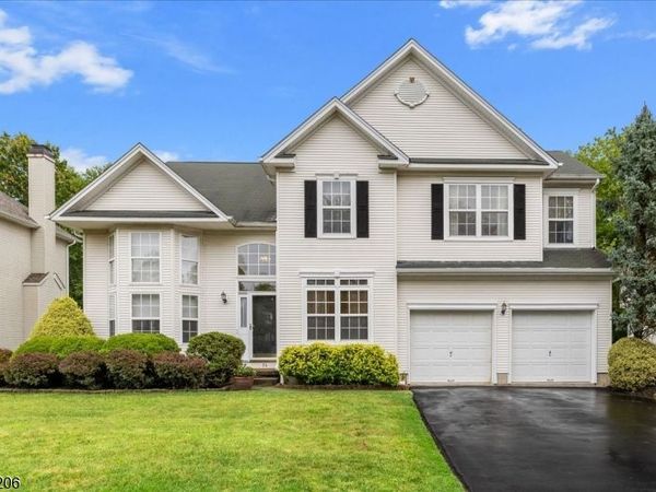 36 Blackstone Dr, Montgomery, NJ 08540