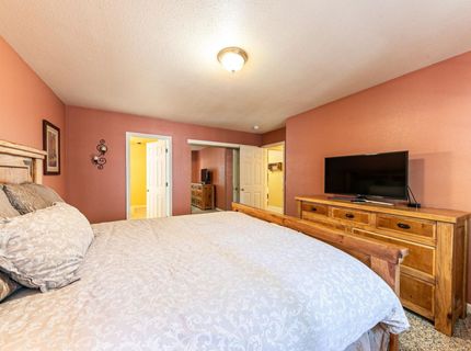 14096 Copenhagen Drive , Truckee, CA 96161 Photo