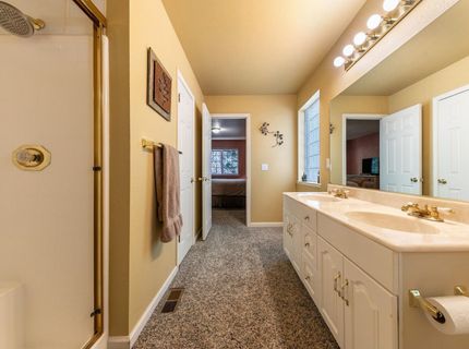 14096 Copenhagen Drive , Truckee, CA 96161 Photo