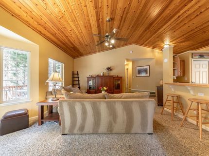 14096 Copenhagen Drive , Truckee, CA 96161 Photo