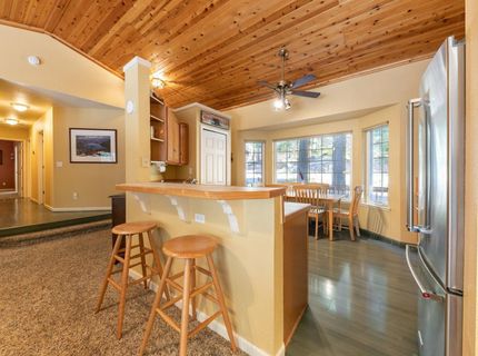 14096 Copenhagen Drive , Truckee, CA 96161 Photo