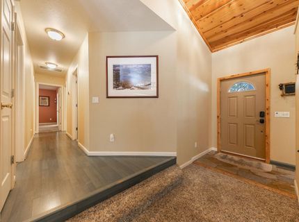 14096 Copenhagen Drive , Truckee, CA 96161 Photo