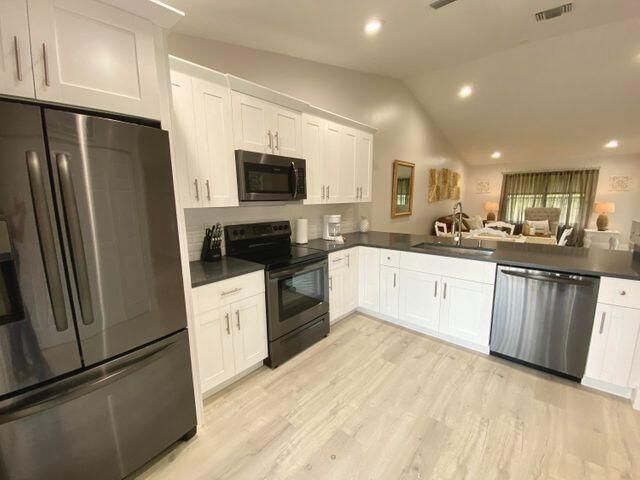 13065 Albright Court, Unit 27, Wellington, FL 33414 Photo