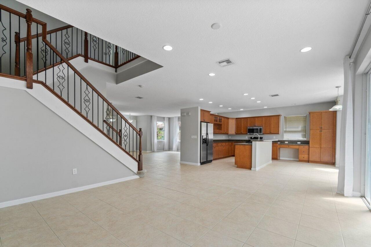 9070 Dupont Place, Wellington, FL 33414 Photo