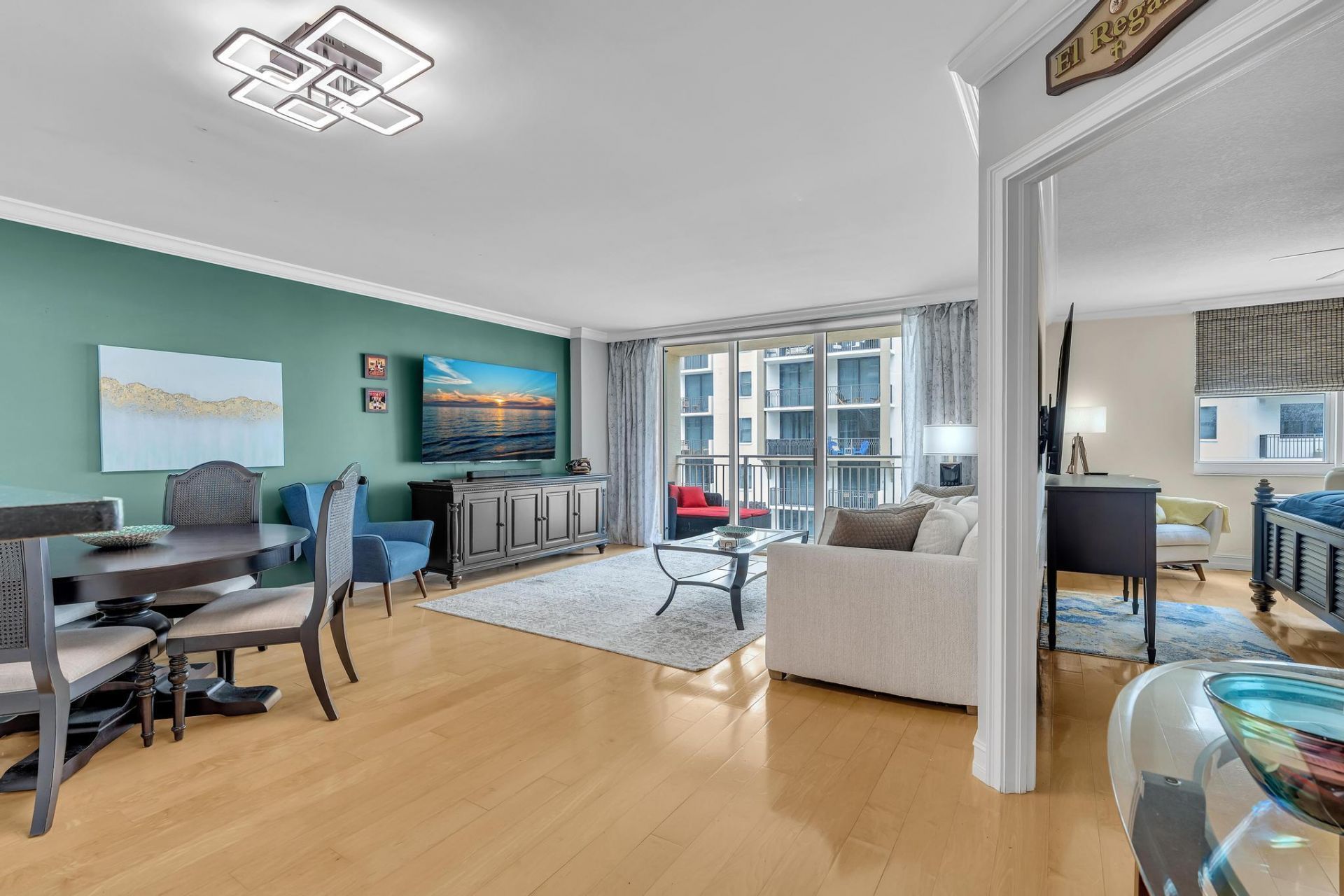 99 SE Mizner Boulevard, Unit 637, Boca Raton, FL 33432 Photo