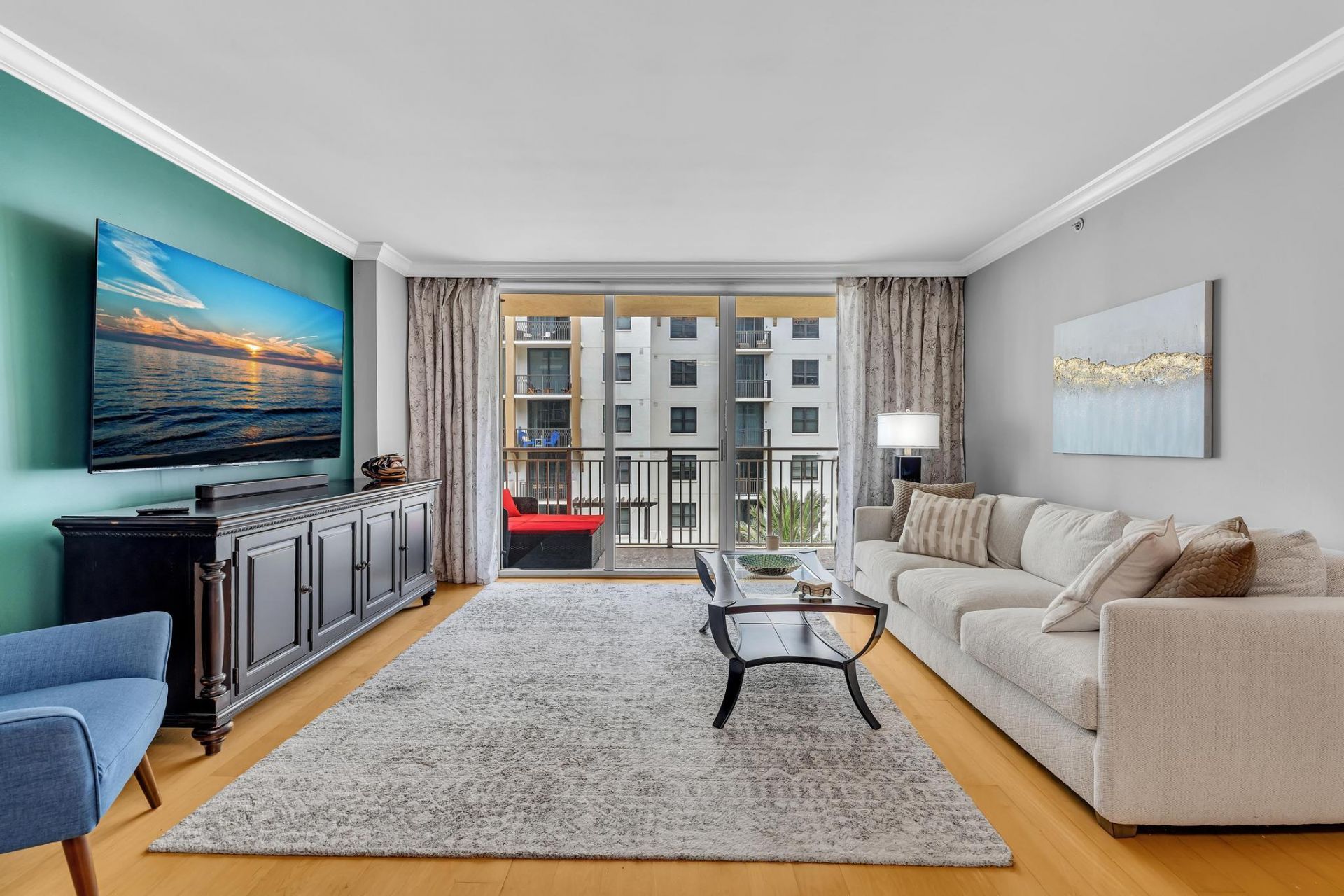 99 SE Mizner Boulevard, Unit 637, Boca Raton, FL 33432 Photo