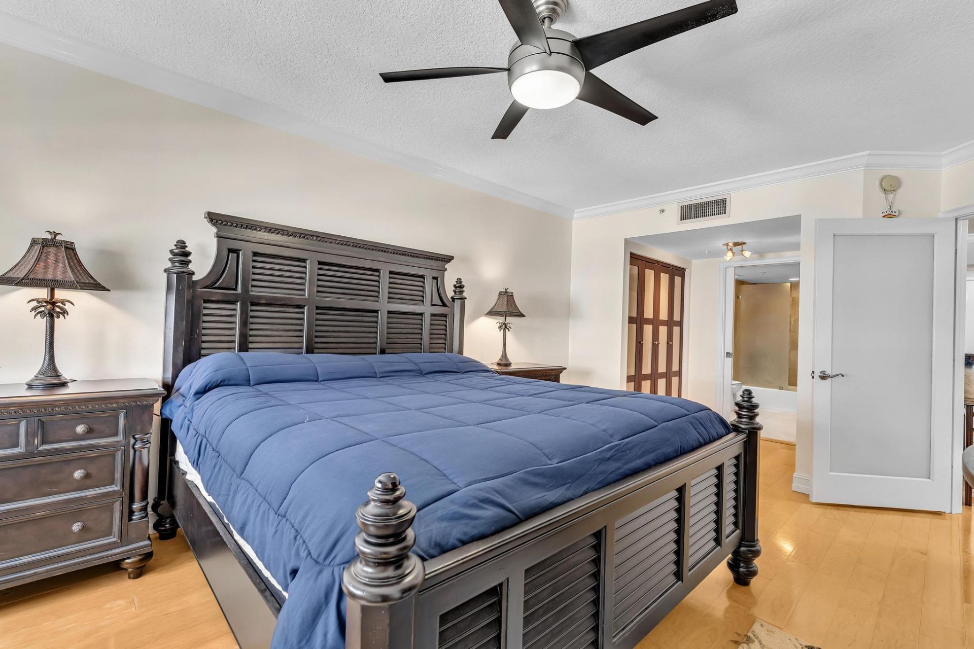 99 SE Mizner Boulevard, Unit 637, Boca Raton, FL 33432 Photo