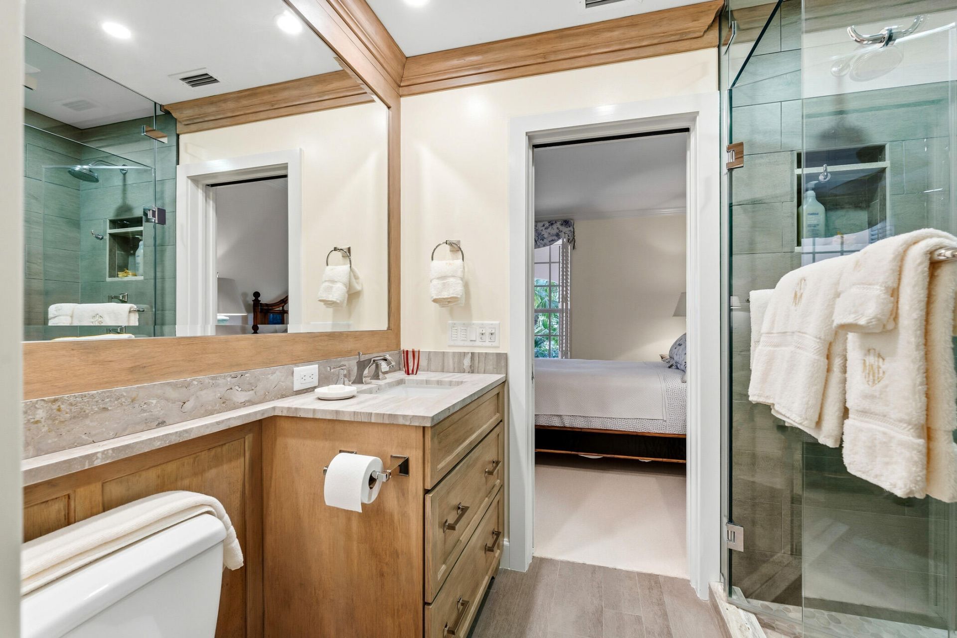 1250 W Southwinds Boulevard, Unit 116, Vero Beach, FL 32963 Photo