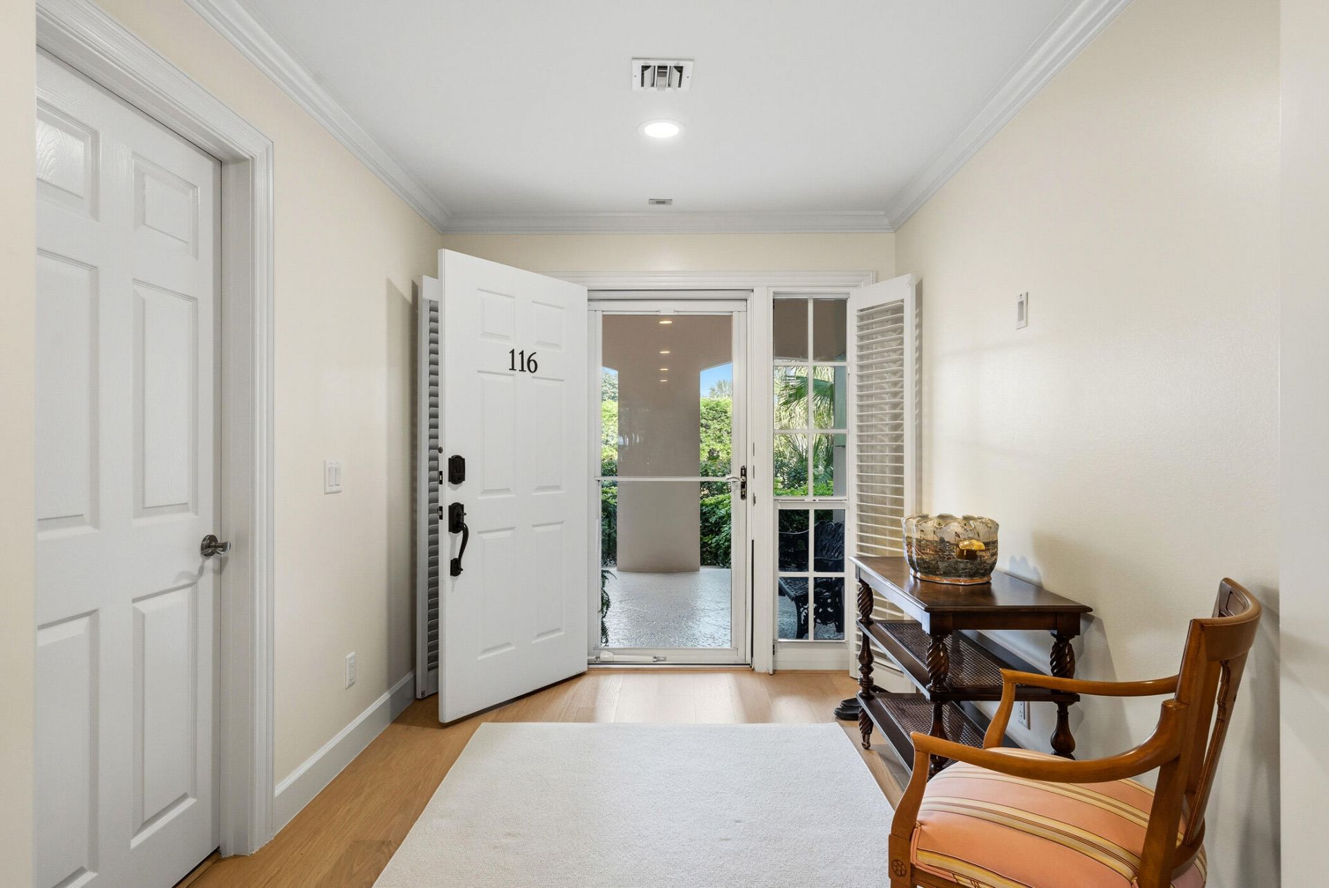 1250 W Southwinds Boulevard, Unit 116, Vero Beach, FL 32963 Photo