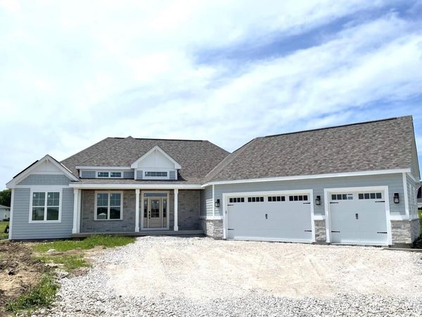 W358N6309 Ennis ROAD, Oconomowoc, WI 53066