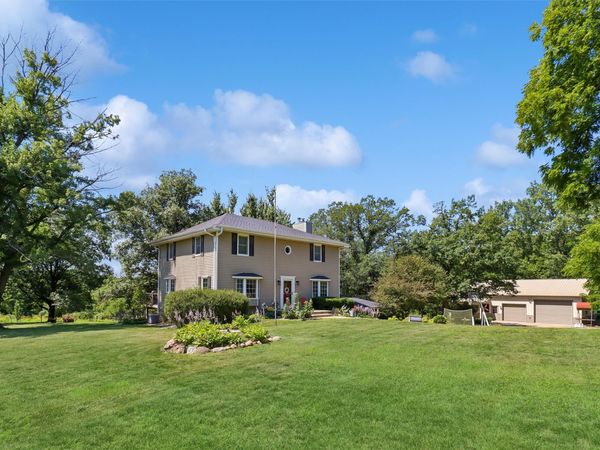 12762 70th Avenue, Indianola, IA 50125