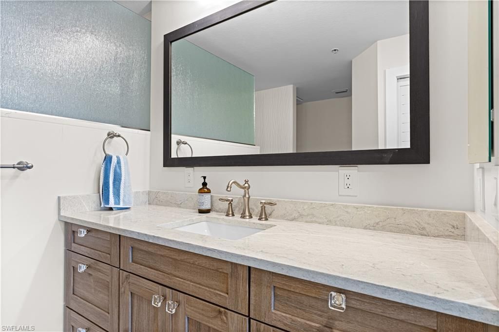 380 Stella Maris Dr N, Unit 2602, Naples, FL 34114 Photo