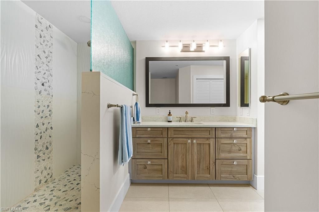 380 Stella Maris Dr N, Unit 2602, Naples, FL 34114 Photo