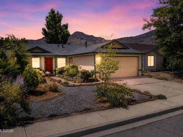 121 Fortune Drive, Dayton, NV 89403