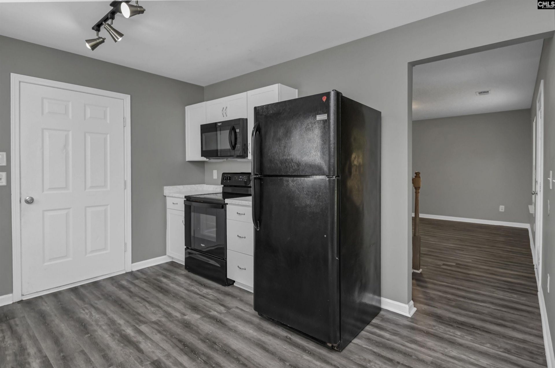 101 Saskatoon Drive Photo 10