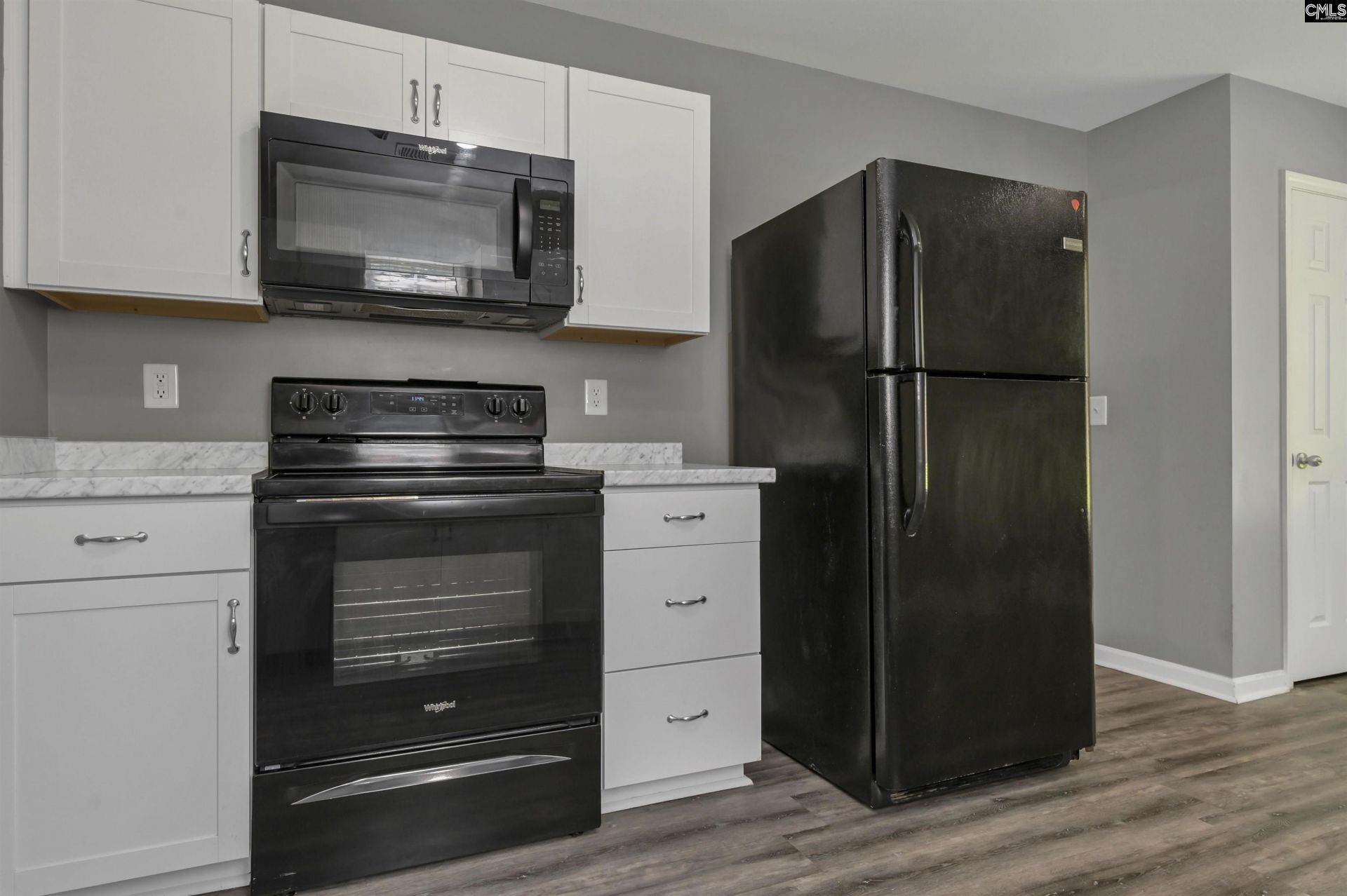 101 Saskatoon Drive Photo 11