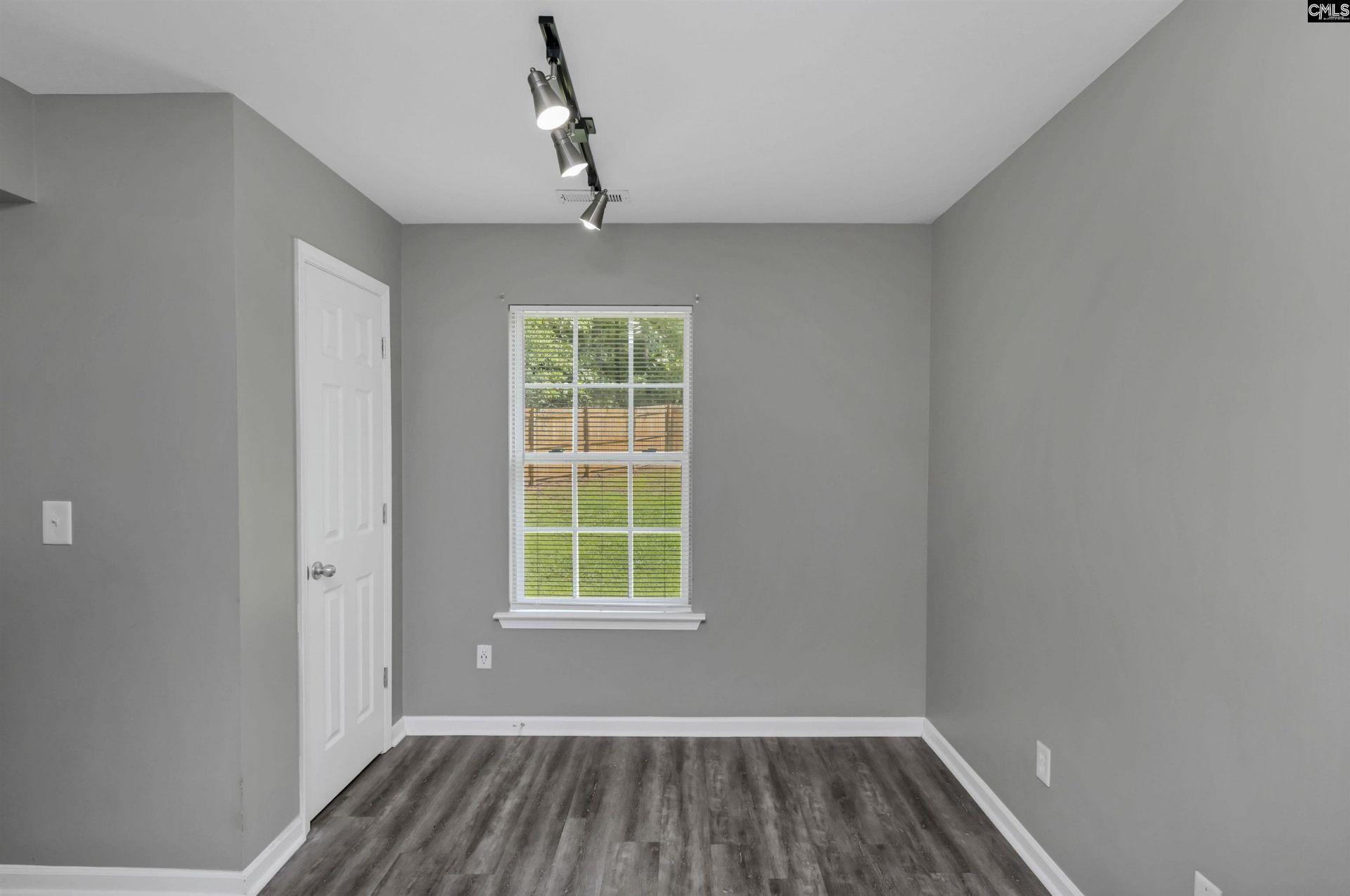 101 Saskatoon Drive Photo 16