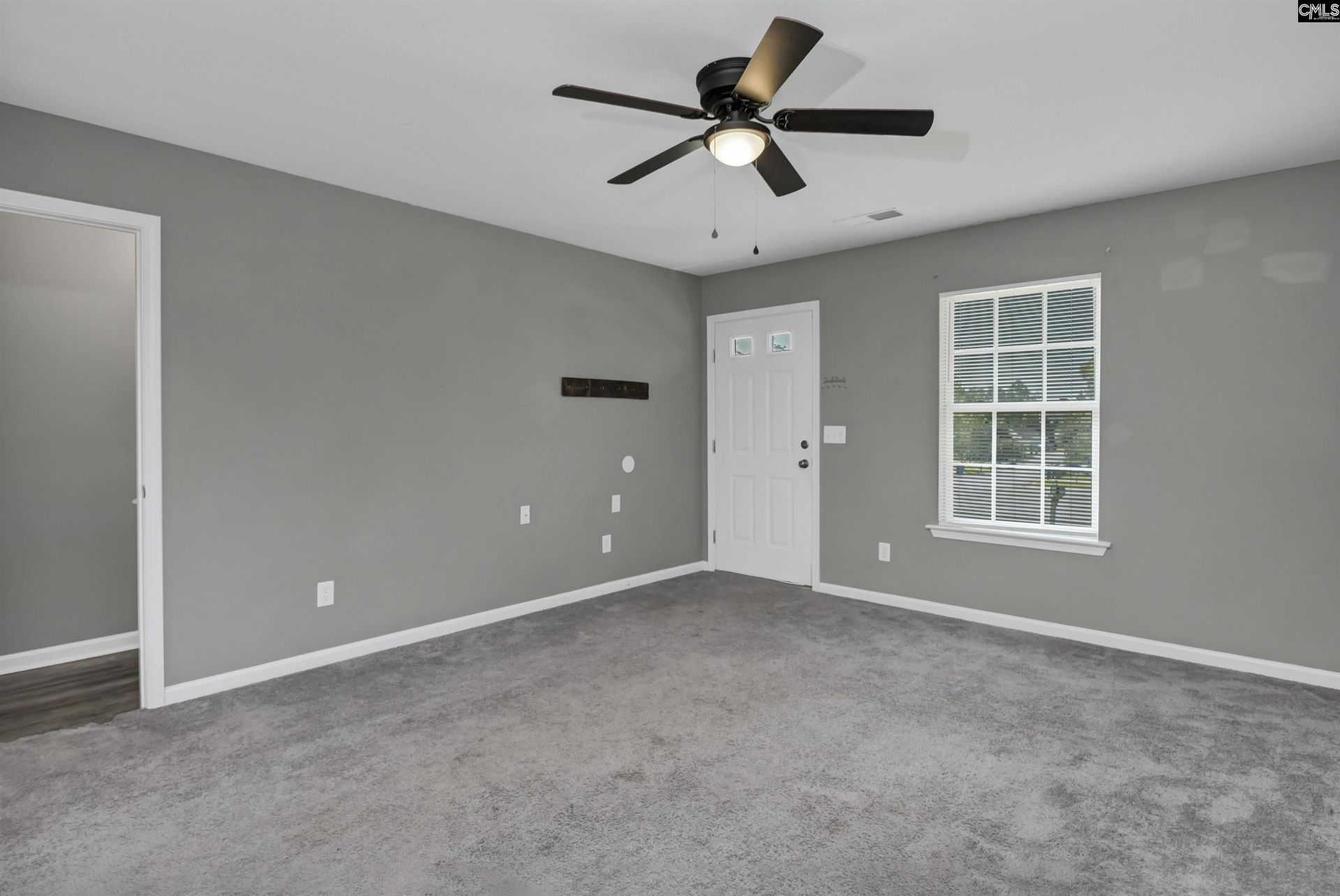 101 Saskatoon Drive Photo 17