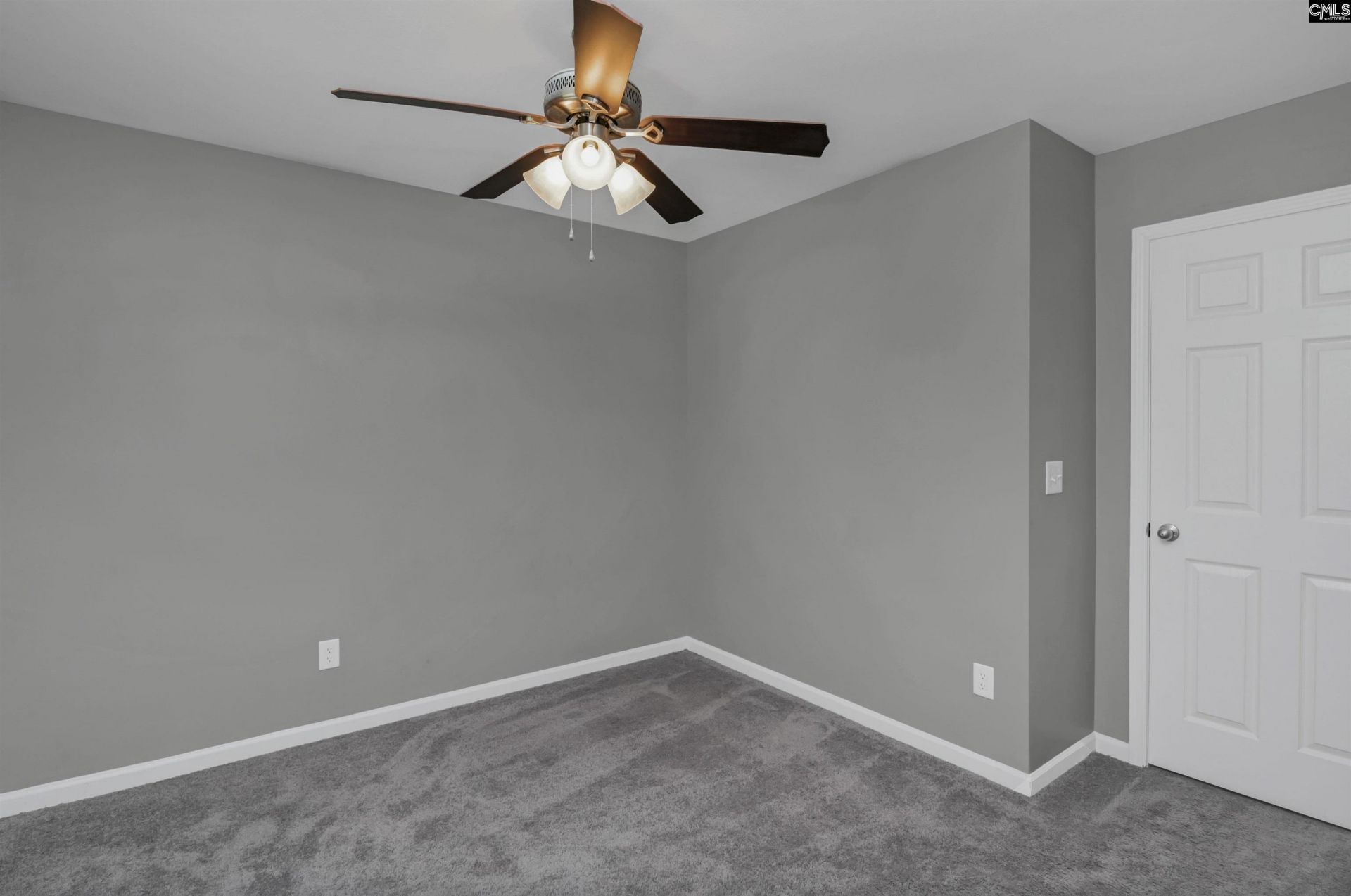 101 Saskatoon Drive Photo 28