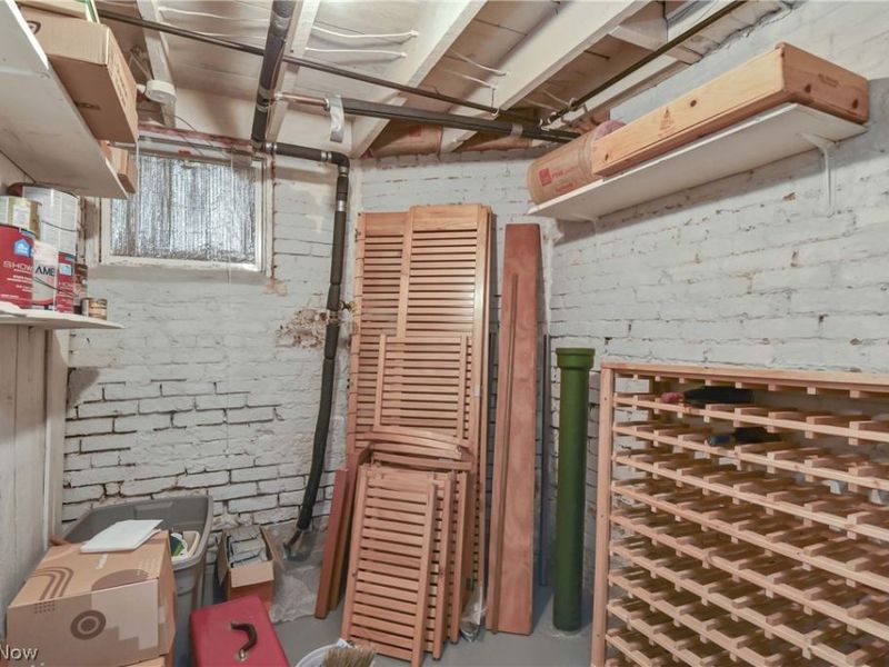 2807 Clinton Avenue, Cleveland, OH 44113 Photo 24