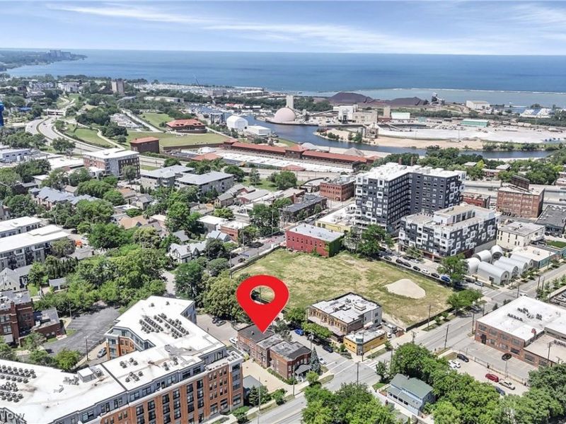 2807 Clinton Avenue, Cleveland, OH 44113 Photo 31