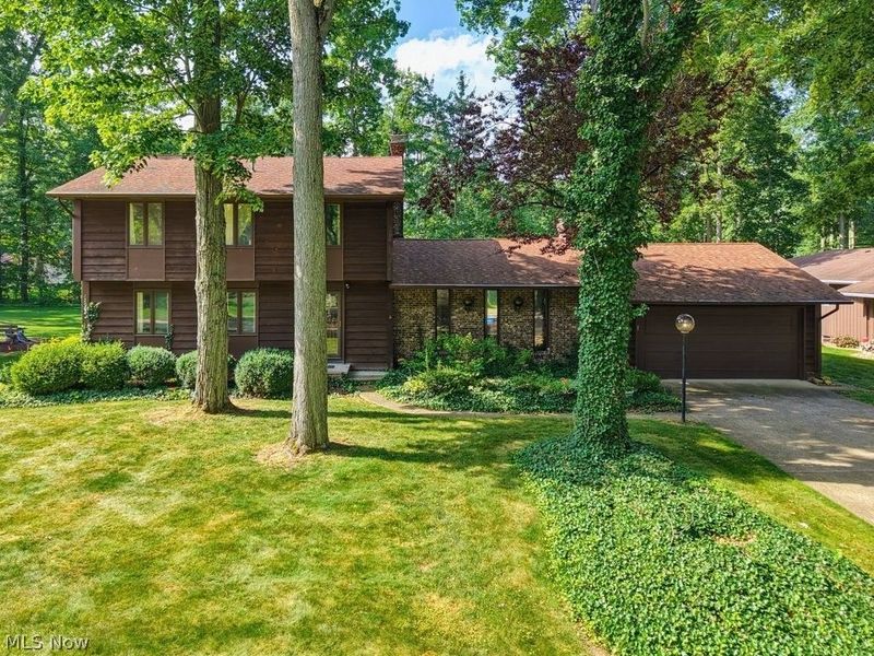 9110 Idlewood Drive, Mentor, OH 44060 Photo 1