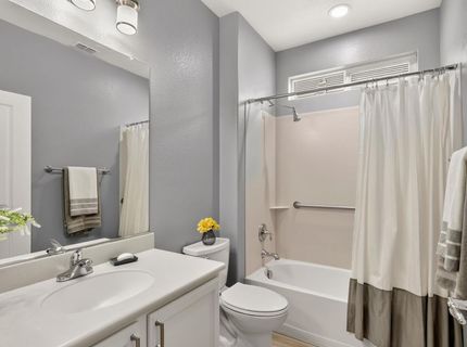 9935 Kennet Way, Elk Grove, CA 95757 Photo